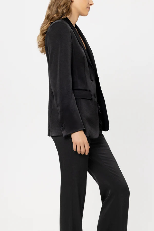 Леко вталено сако - Luisa Cerano