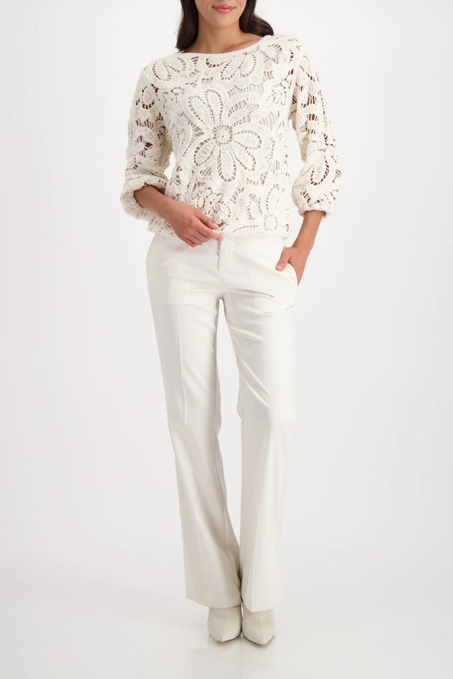 Плетен пуловер с корнелиенски мотив - Monari