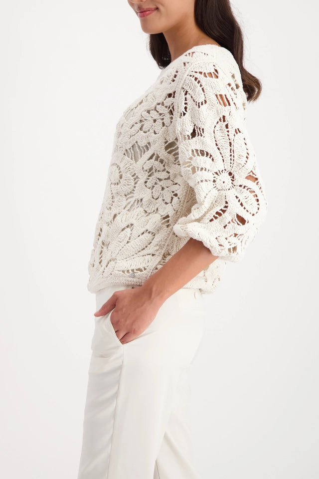 Плетен пуловер с корнелиенски мотив - Monari