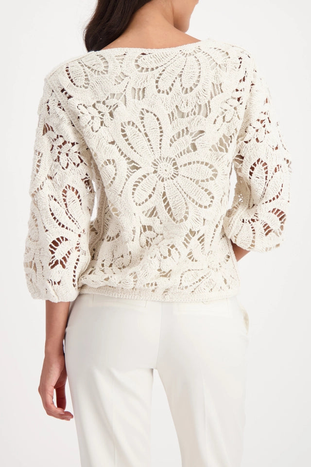 Плетен пуловер с корнелиенски мотив - Monari