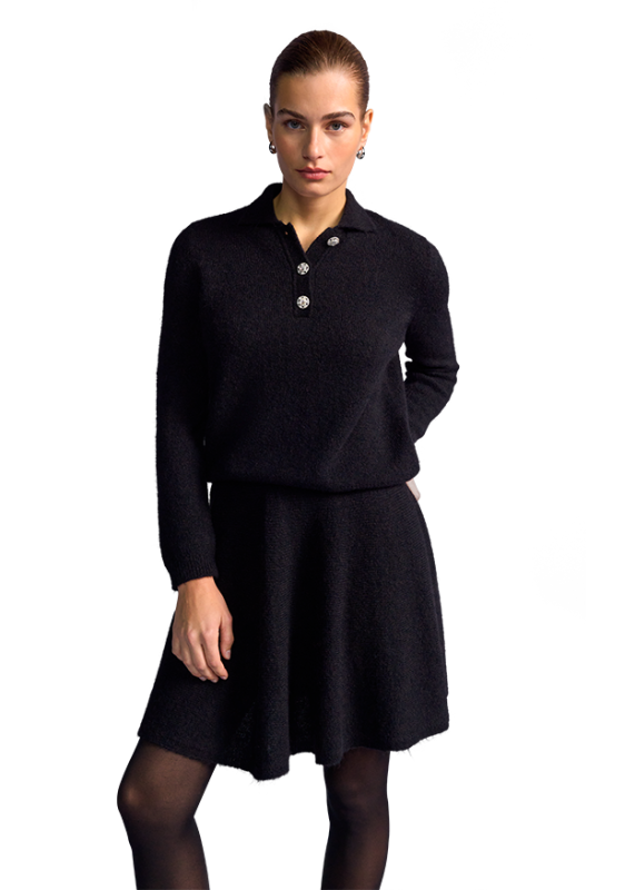 Пуловер с декоративни копчета - Riani