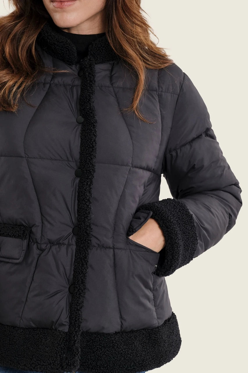 Яке с меки детайли тип букле - Gerry Weber