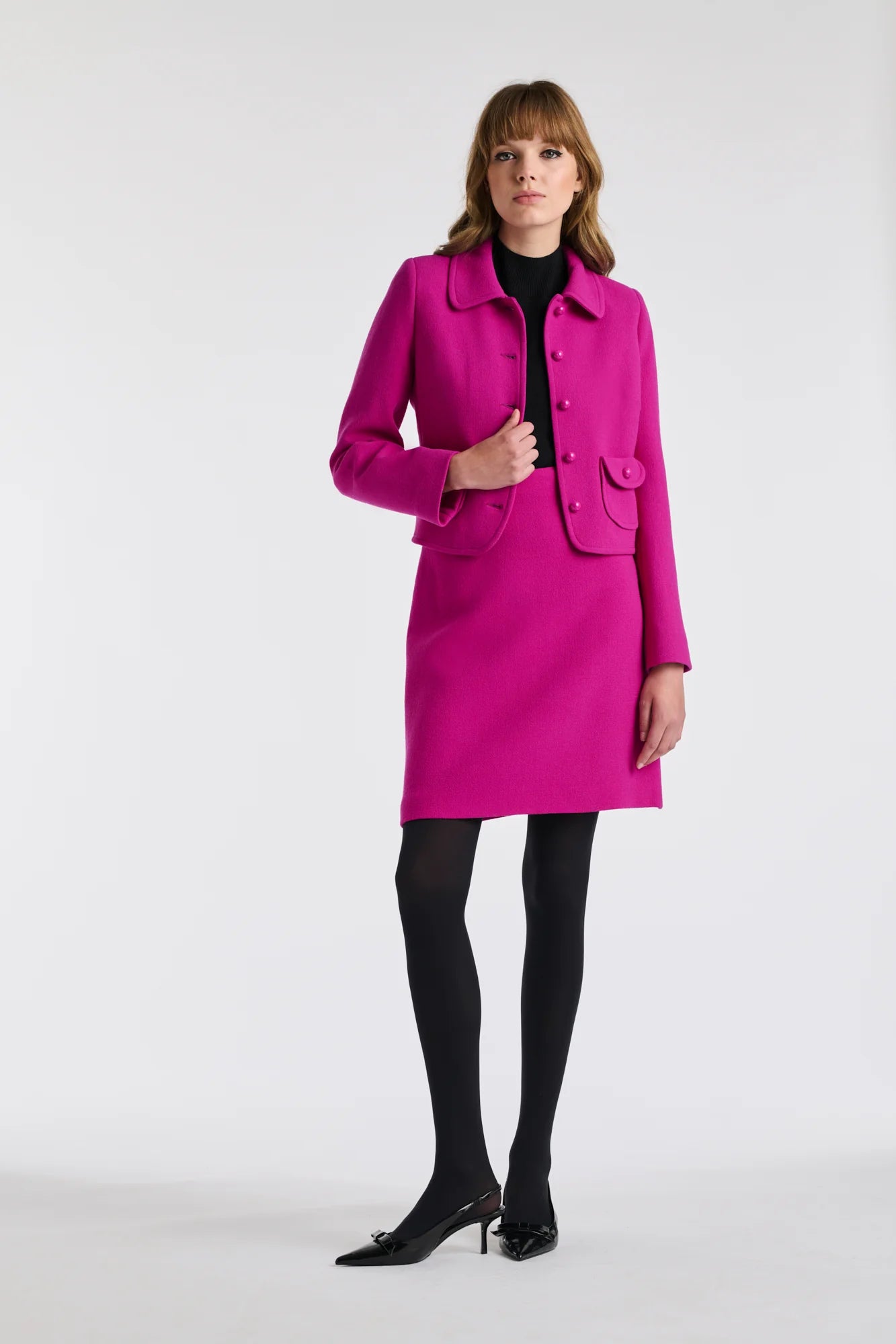 Късо вълнено креп яке - Weill