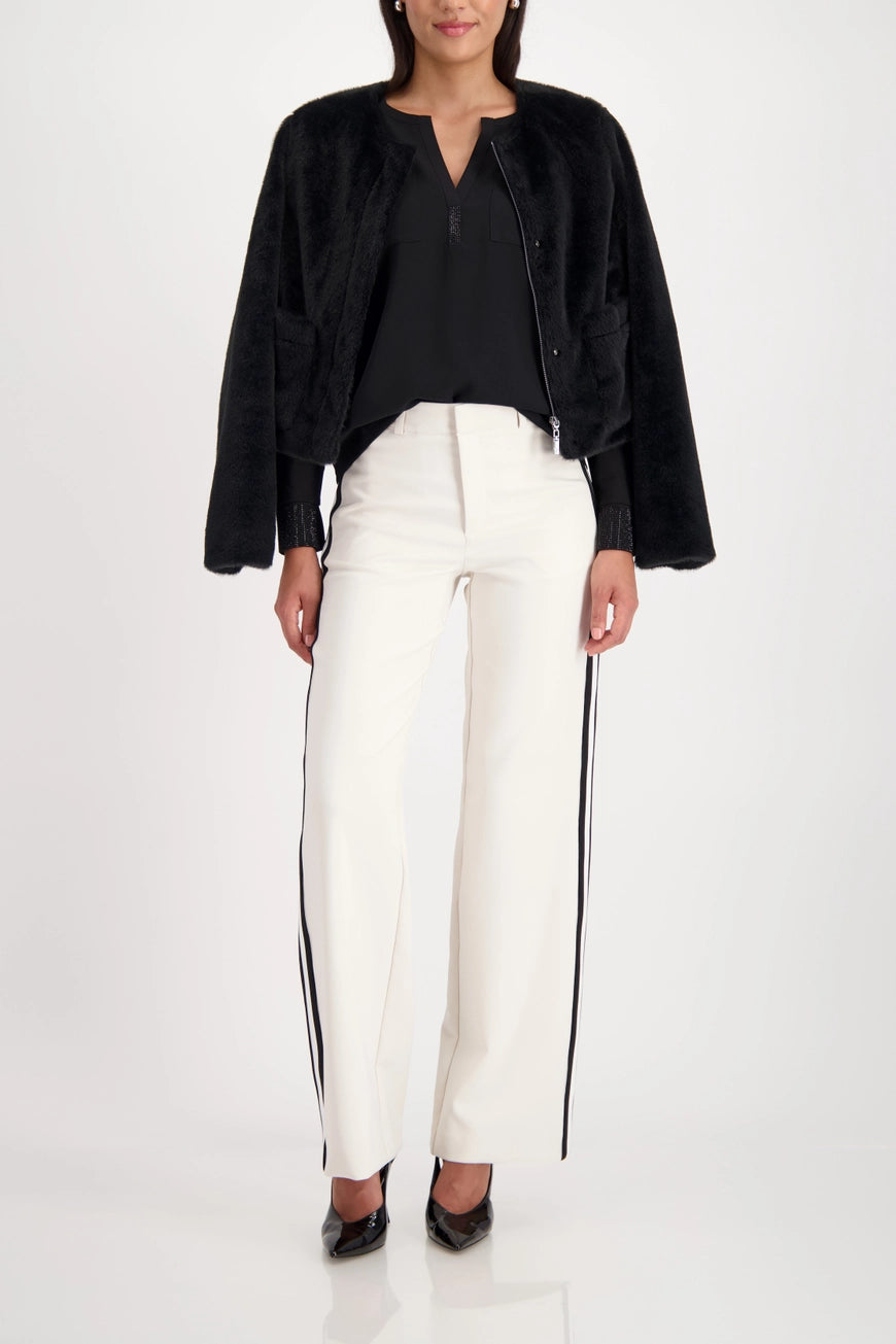 Блуза от Креп с Камъни - Monari