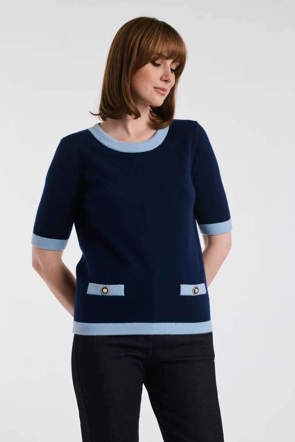 Елегантен двуцветен пуловер - Weill