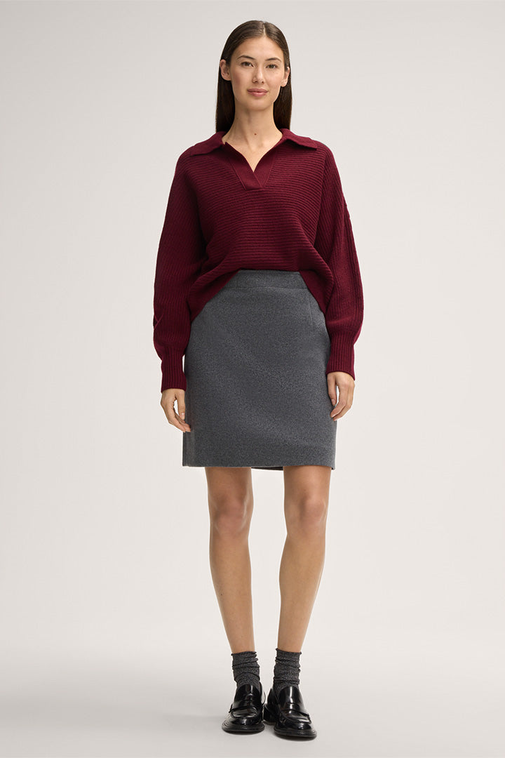 Пуловер с V-образно деколте - Windsor