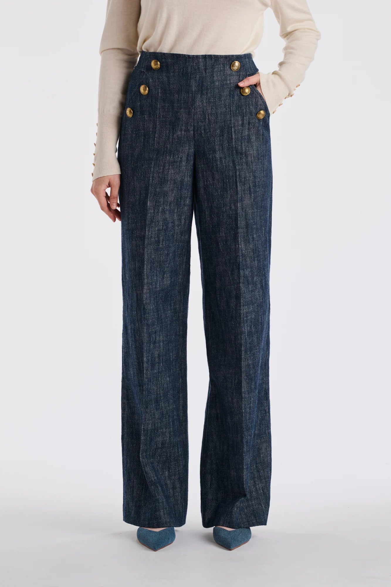 Джинси със златисти персонализирани копчета - Weill