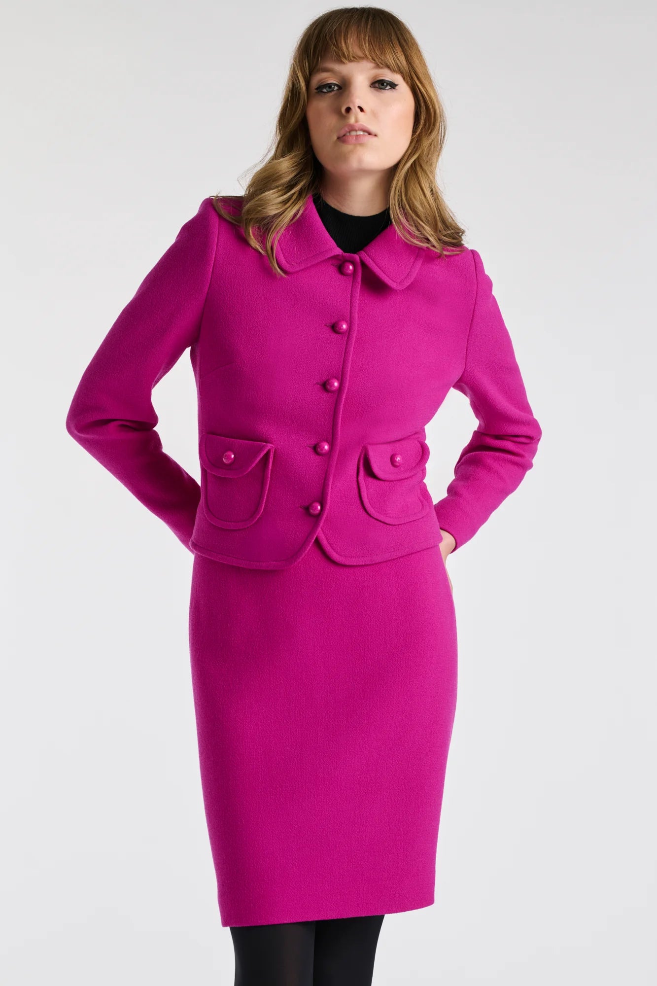 Късо вълнено креп яке - Weill