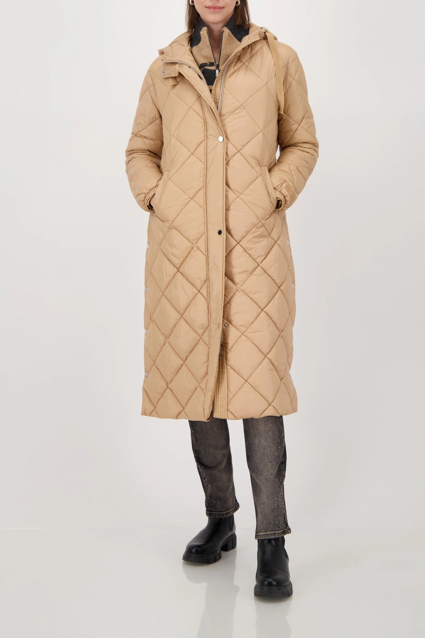 Яке с Качулка - Monari