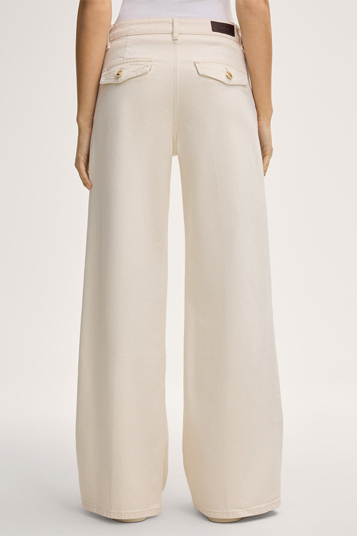 Петджобни паладжо дънки в кремав цвят - Windsor