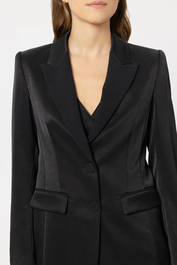 Леко вталено сако - Luisa Cerano