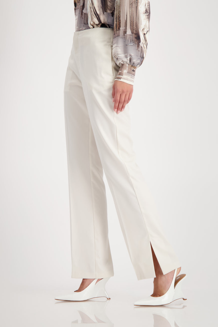 Панталон от Сатенирана Материя - Monari