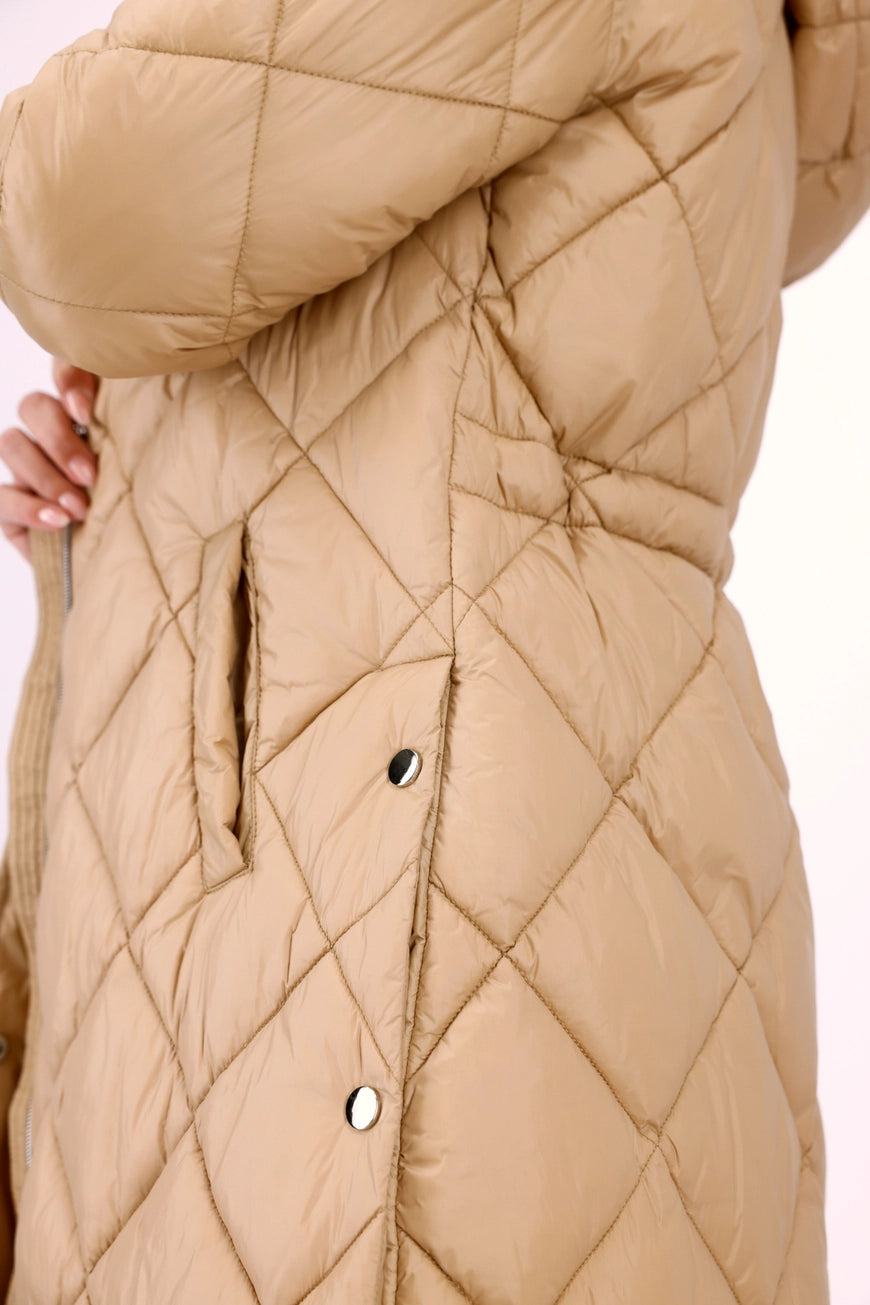 Яке с Качулка - Monari