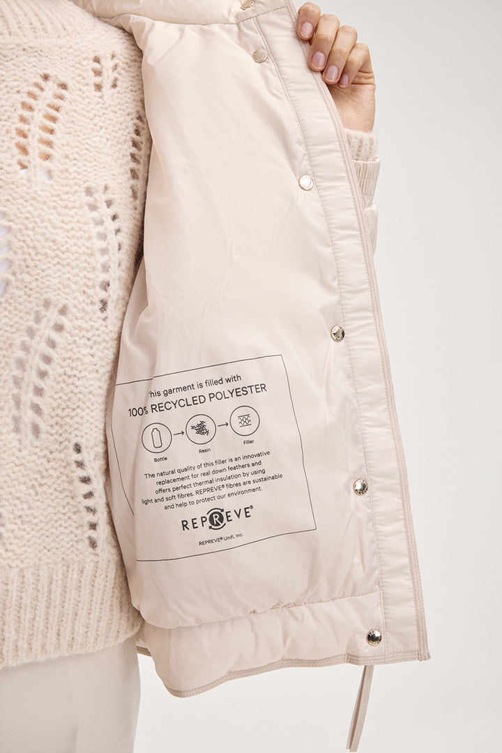 Ватирано яке Orkida в кремаво - Joop